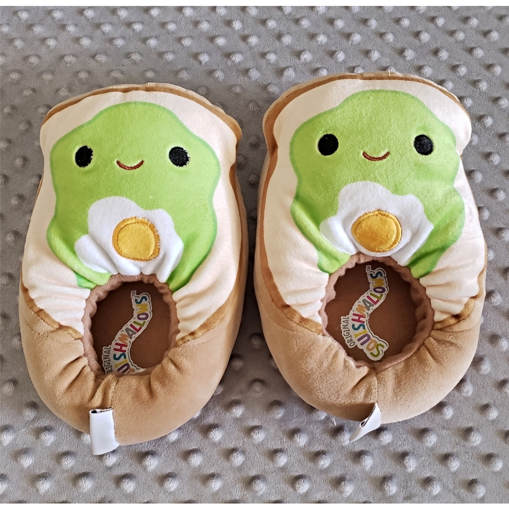 Squishmallows Avocado Toast Slippers